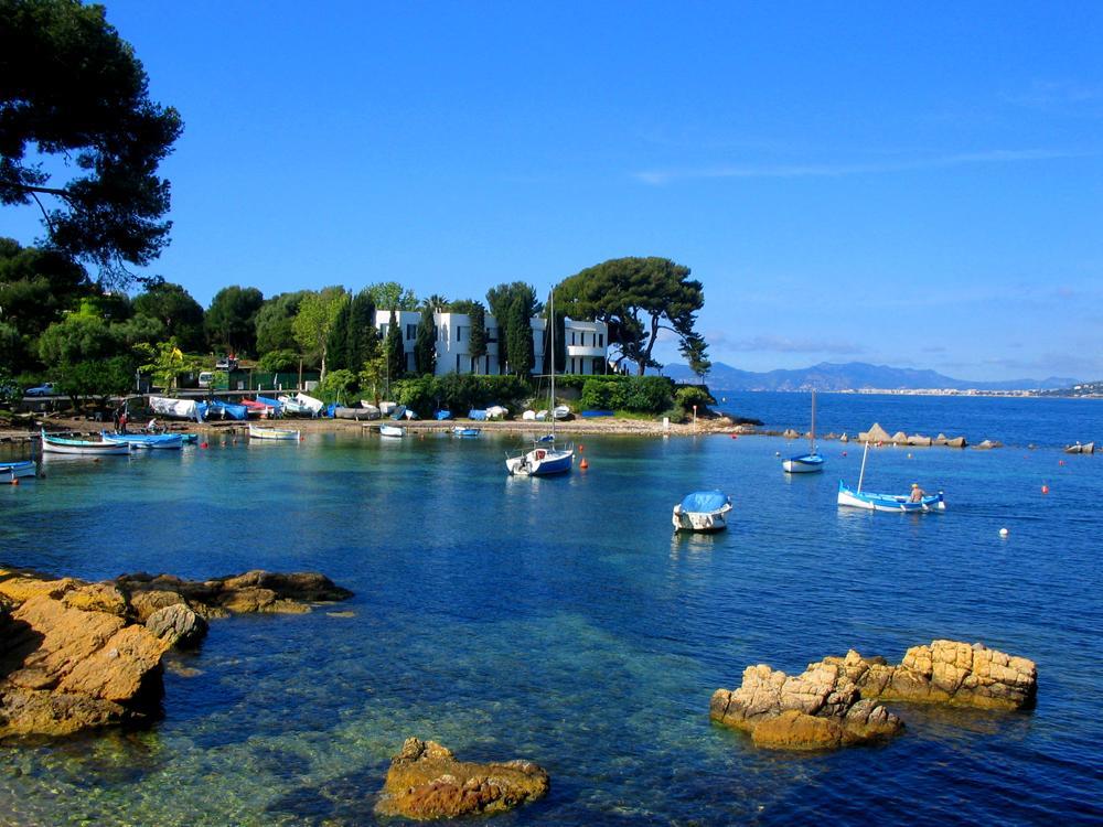 2 Bedroom Modern Apartment In Antibes With Sea View Exterior foto